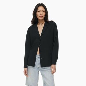 Aritzia Wilfred Freeform shirt size small black retail $118